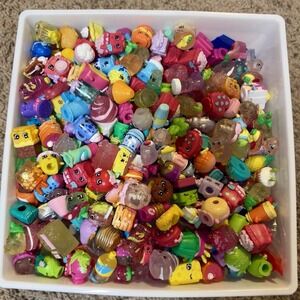 Shopkins Lot 30 Bundle Surprise Random Figures Mixed Seasons Food Toys Grocery
